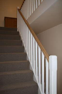 White Painted Standard Specification Staircase With American White Oak Handrail 1 Cover 